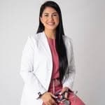 Dra. Nefertiti Daulabani