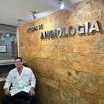Dr. Luis Lacruz